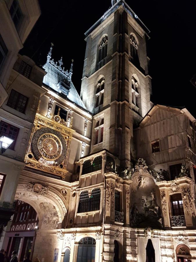 Le Velours Des Gantiers, Confort Et Hospitalite En Plein Centre Historique Rouen Exterior photo